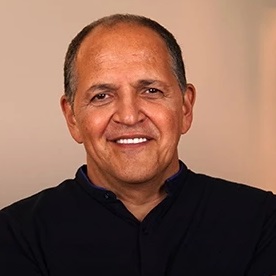 Dr. Hakan Tetik